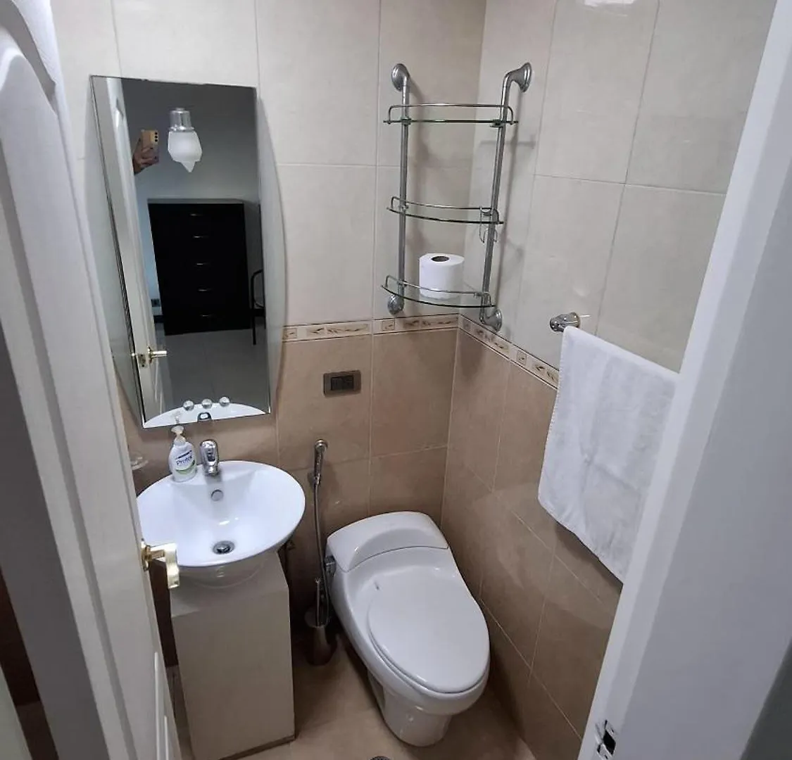 Condominio En Zona Privilegiada Caracas Wenezuela